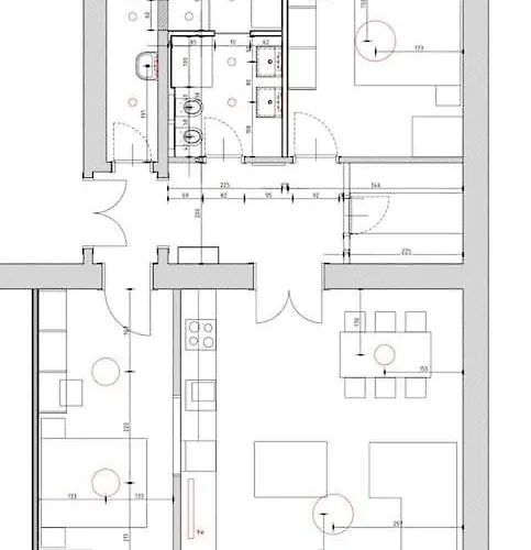 Apartment Spacious In Historic Centre & Free Parking *