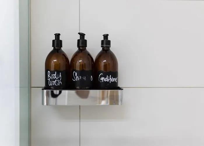 Spacious In Historic Centre & Free Parking Apartamento Liubliana