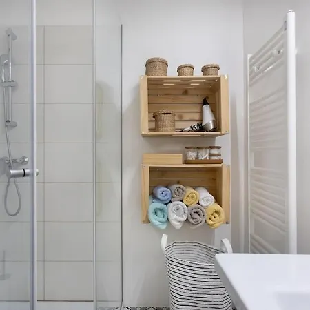 Spacious In Historic Centre & Free Parking ليوبليانا